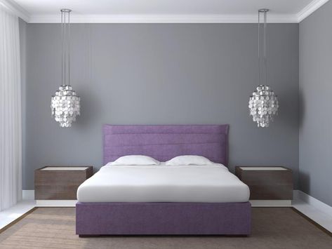 Gray is often referred to as a chameleon color because its appearance changes under different lighting conditions. The colors of the surrounding decor also influence the tones in a gray wall paint. The best way to avoid a purple-gray wall is to determine the undertone of the paint before you put it on the wall. If you already have a purple-gray wall, you can use lighting and other colors to help neutralize its purple undertones. Vinyl Wall Art Quotes, Guest Bedroom Remodel, Small Bedroom Remodel, Stylish Bedroom Design, Bedroom Decals, Bed Design Modern, Modern Bedroom Decor, Gray Bedroom, Modern Bedroom Design