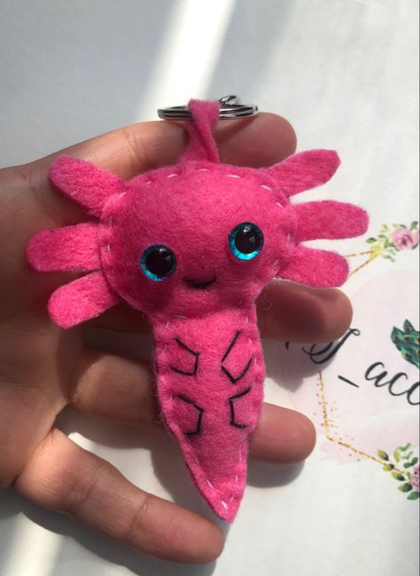 Axolotl Crafts For Kids, Axolotl Gifts, Pink Axolotl, Cute Axolotl, Key Keychain, E Craft, Kids Christmas Ornaments, Crafts For Boys, Recycled Projects