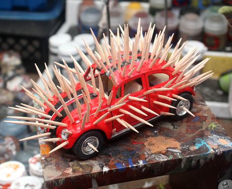 WIP: Quill beetle, inspired by Buzzard vehicles from Max Max Fury Road. Tiny Heist, Madmax Car Concept Art, Mad Max Fury Road Concept Art, Mad Max Fury Road Stills, Mad Max Fury Road Cars, Warboys Mad Max Fury Road, Gaslands Cars, Custom Diecast, Wasteland Weekend