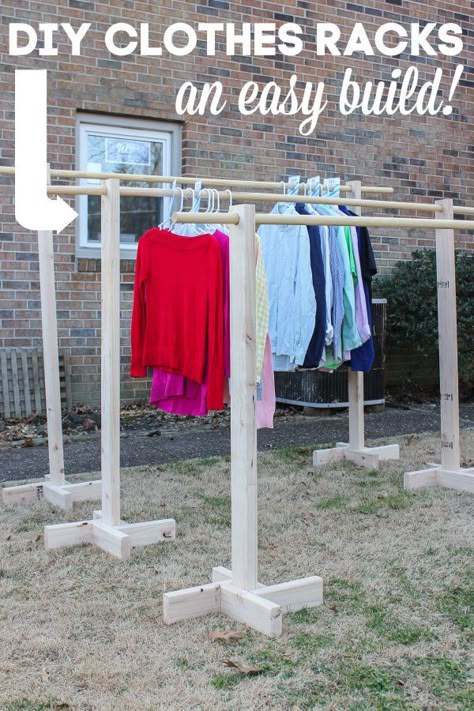 DIY Clothes Rack - great for yard sales and extra clothes storage. #yardsaleideas #yardsale #diy #clothesrack #storage #clothesstorage Extra Clothes Storage, Yard Sale Clothes, Yard Sale Clothes Rack, Yard Sale Hacks, Garage Sale Tips, Decor Inspiration Diy, Extra Clothes, Diy Clothes Rack, Rummage Sale