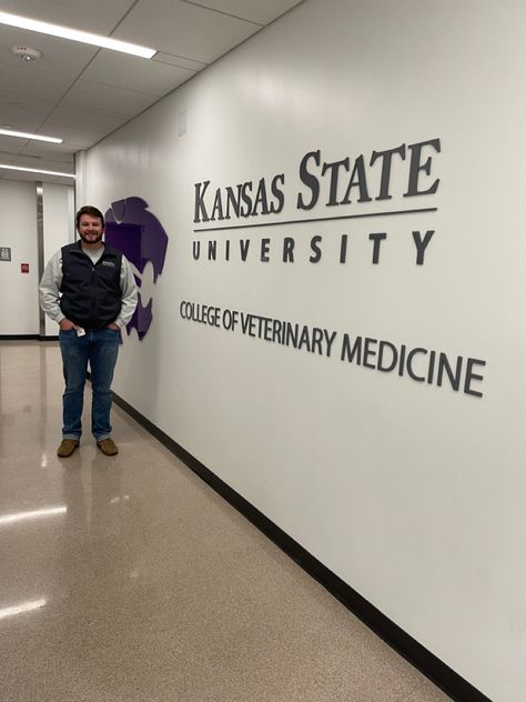 2023 Kansas State Fall Manifestation, Kansas University, Kansas State University, University Graduation, University Of Kansas, Kansas State, Veterinary Medicine, Colleges And Universities, State University