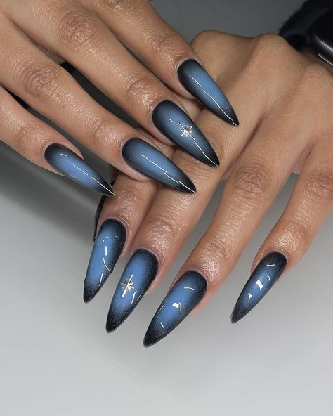 kayla 🫧 | blue aura 🌟💙 using @apresnailofficial natural long almond tips ✨ • • • #nails #nailartist #nailtech #longnails #auranails #bluenails… | Instagram Almond Tips Nails, Blue Emo Nails, Black And Blue Aura Nails, Aura Nail Designs Almond, Black And Blue Nail Designs, Black Blue Nails, Blue Nails Simple, Blue Black Nails, Blue And Black Nails