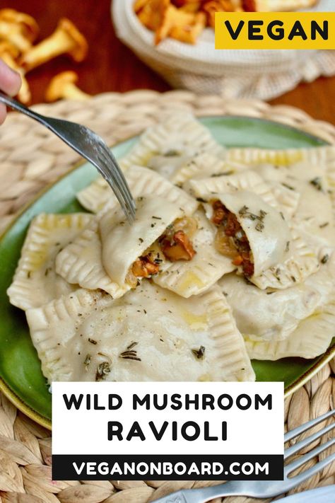 Dairy Free Ravioli, Wild Mushroom Pasta, Wild Mushroom Ravioli, Chanterelle Recipes, Ravioli Recipe Homemade, Veggie Noodles Recipes, Vegan Ravioli, Sage And Rosemary, Ravioli Filling