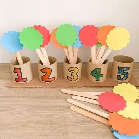 Creative Activities For Toddlers, Arts And Crafts For Kids Toddlers, Math Activities For Toddlers, Preschool Activities Printable, Graduation Crafts, Rice Beans, Physical Activities For Kids, Kindergarden Activities, Montessori Toddler Activities