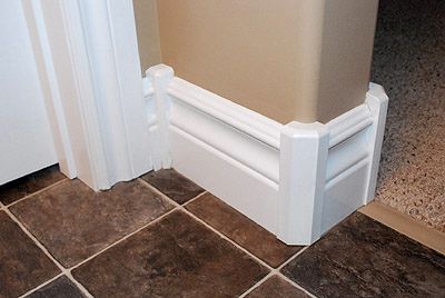 Bullnose Baseboard Trim, Baseboard Corner Blocks, Corner Baseboard Trim, Decorative Baseboards, Old Wood Trim, Bullnose Corners, Diy Baseboards, Wood Baseboard, Baseboard Styles