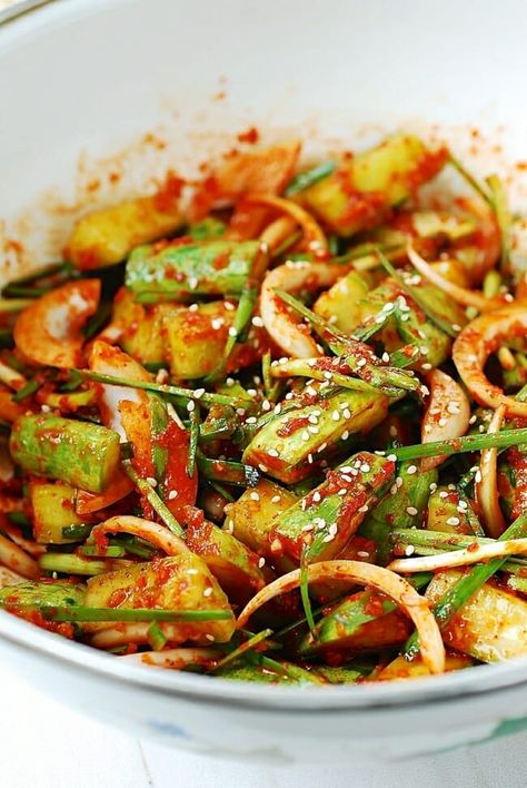 Cucumber Kimchee Recipe, Cucumber Kimchi With Gochujang, Oi Kimchi Recipe, Kimchee Recipe, Korean Food Side Dishes, Cucumber Kimchi, Korean Side Dishes, Kimchi Recipe, Korean Dishes