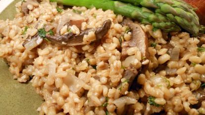 Wild Mushroom and Barley Pilaf Recipe - Food.com Barley Side Dish, Barley Pilaf Recipe, Barley Pilaf, Making Pumpkin Puree, Savory Apple Recipes, Barley Rice, Barley Risotto, Fall Apple Recipes, Pilaf Recipes