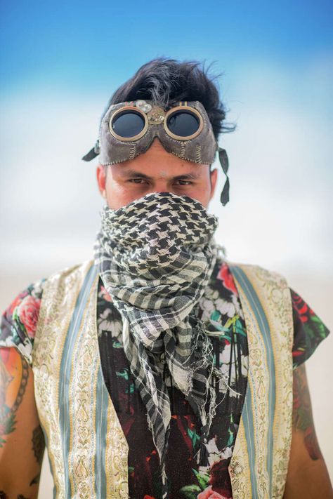 Burning Man Man Outfit, Burning Man Outfit Men, Burning Man Fashion Men, Burning Man Outfits Male, Burning Man Aesthetic, Male Festival Outfits, Estilo Burning Man, Men Burning Man, Edgy Street Fashion