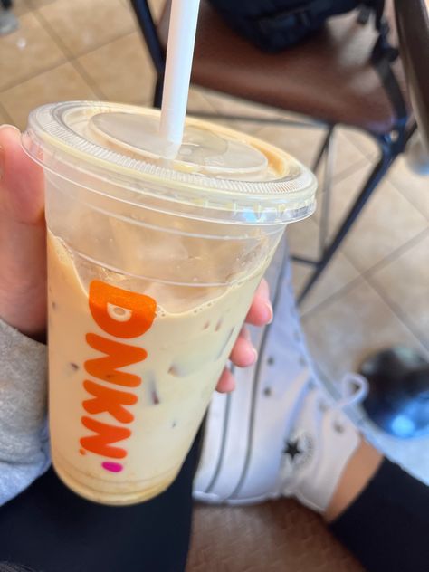 Dunkin Iced Coffee Aesthetic, Converse Trendy, Iced Coffee Aesthetic, Dunkin Iced Coffee, White Platform Converse, Trendy Tiktok, Platform Converse, Dunkin Donuts Coffee, Ice Coffee