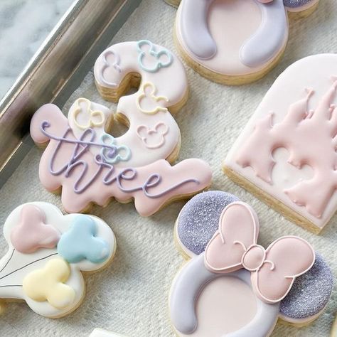 Ingrid vitale on Instagram: "Disneyland theme cookies for @moments_byleena  Love the happiest place on earth 💕💕🏰  #cookies#occookies #cookiesofinstagram #ocbaker #ocmoms #southocmoms #southoc #socal #ocparty #partytime #bakerranch #bakerranchcookies #foothillranch #lakeforest #irvine #missionviejo" Vintage Disneyland Cookies, Happiest Birthday On Earth Theme, Disney Birthday Cookies, Earth Cookies, Disneyland Cookies, Disneyland Cake, Happiest Birthday On Earth, Minnie Mouse Cookies, Theme Cookies