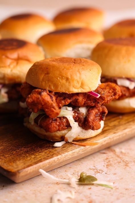 The Best Nashville Hot Chicken Sliders - BAKE WITH ZOHA Nashville Chicken Sliders, Crispy Chicken Sliders, Nashville Hot Chicken Sliders, Hot Chicken Sliders, Hawaiian Slider Recipe, Sliced Pickles, Nashville Christmas, Sliders Recipes Hawaiian Rolls, Nashville Chicken