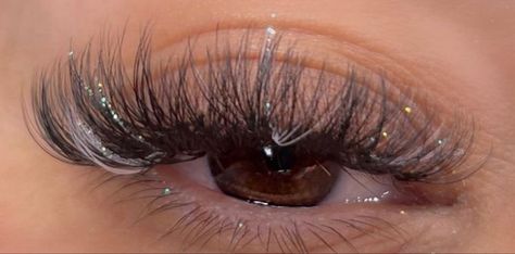 Sparkly Eyelash Extensions, Sparkle Eyelash Extensions, Silver Lash Extensions, Lash Extensions With Diamonds, Lashes With Color And Glitter, Lash Extensions With Color And Glitter, Eyelash Extensions Glitter, Sparkly Lash Extensions, Tinsel Lash Extensions