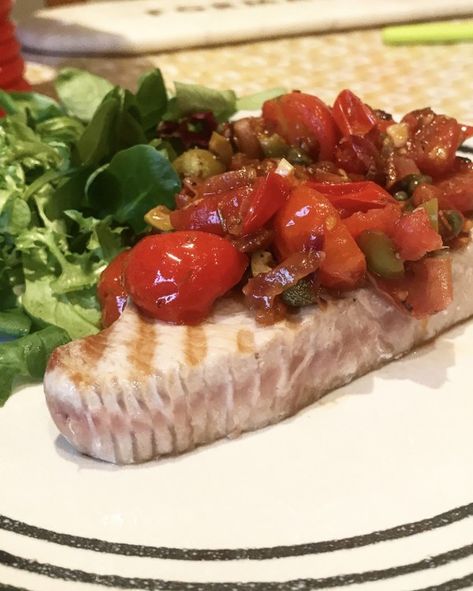 Tuna Stemperata (tomato, olives and capers) - The Tiny Italian Pasta With Aubergine, Fried Tuna, Capers Recipe, Caper Sauce, Tomato Risotto, Fresh Tuna, Chickpea Stew, Baked Tomatoes, Tuna Steaks