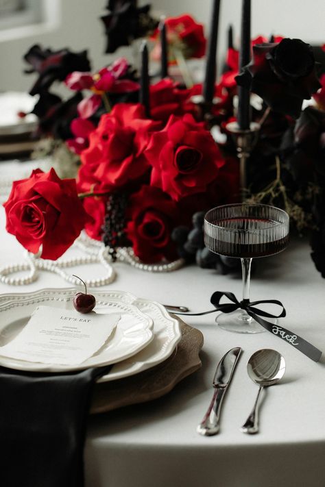 One more look at this stunning tortured poets shoot that was featured in @greenweddingshoes earlier this week! So proud of our vendor team, and am excited to create some more magic...right after wedding season! 🤣 Planning & Design | @melissaalisonevents Photography | @onyxandamberphotography Videography | @jessahblessah.films Florals | @hue.florals Dessert | @bakemydayyyc Gown and Model | @nrtfashions Makeup | @wildflower_artistry_ Stationary | @kenziemayco Calligraphy | @letterpretty Jewelr... Black White Red Wedding, Black And Red Table Setting, Red And Black Table Decorations, Red Table Settings, Black Dinner, Red And White Weddings, Plum Wedding, Low Centerpieces, White Wedding Theme