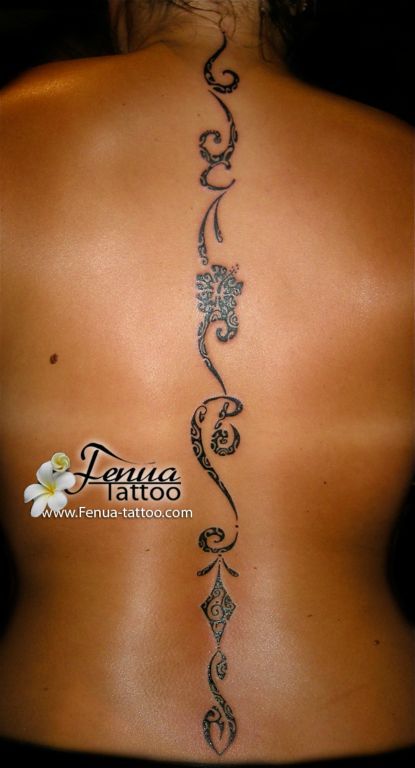 Tahitian Tattoo, Flower Neck Tattoo, Hip Tattoo Designs, Polynesian Tattoos Women, Tattoos To Cover Scars, Girl Back Tattoos, Tattoo Now, Spine Tattoos For Women, Cool Small Tattoos