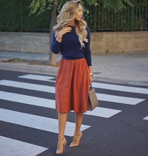 See this Instagram post by @ela_arjandas • 5,441 likes Orange Skirt Outfit, Skirt Outfit Fall, Modest Casual Outfits, Modesty Outfits, Pencil Skirt Outfits, Orange Outfit, Modest Dresses Casual, Orange Skirt, Summer Dress Outfits