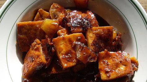 Maple Glazed Tofu Recipe | Allrecipes Maple Tofu, Acorn Squash Roasted, Ways To Cook Tofu, Glazed Tofu, Vegetarian Stir Fry, Tofu Sandwich, Tofu Recipe, Baked Tofu, Maple Glaze