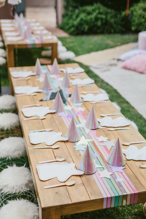 Unicorn Birthday Party Table Set Up, Unicorn Birthday Party Tables, Unicorn Diy Birthday Party Ideas, Unicorn Birthday Dessert Table, Unicorn Garden Party Ideas, 1st Birthday Party Unicorn Theme, Unicorn Party Balloon Decorations, Two Unicorn Birthday, Unicorn Forest Party