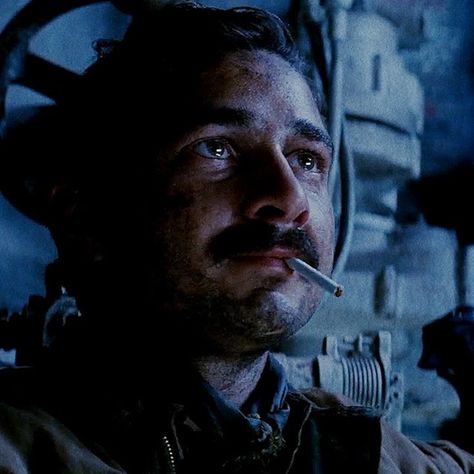 Fury Movie Wallpaper, Shia Labeouf Fury, Fury 2014, Fury Movie, Film Study, Movie Frames, Film Characters, Elastic Heart, Shia Labeouf