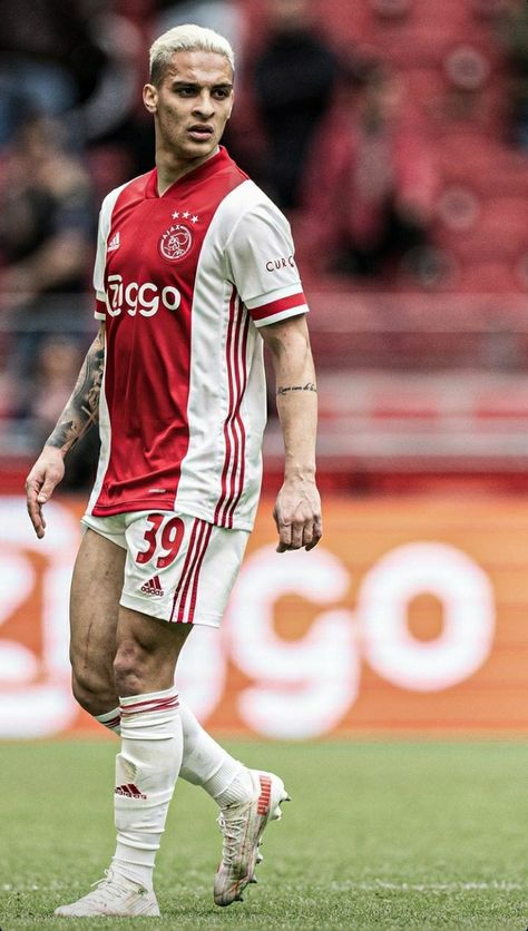 Background Ajax Antony ❌❌❌ Antony Ajax, Antony Wallpaper, Antony Matheus, Bmw Iphone Wallpaper, Antony Santos, Afc Ajax, Antoine Griezmann, Football Wallpaper, World Of Sports