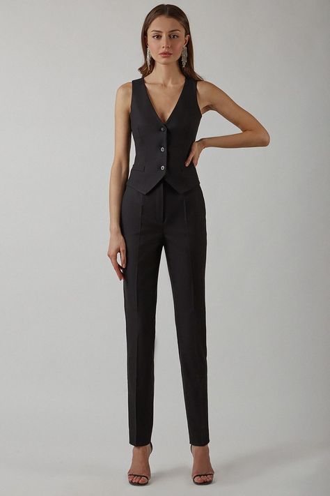 Black Women Suits, Women Waistcoat Outfit, Black Waistcoat Outfit Women, Female Business Suit, Black Waistcoat Outfit, Waistcoat Outfit Women, Vest Outfit Women, Waistcoat Outfit, Women Waistcoat