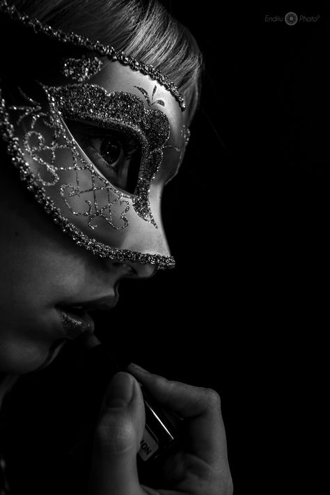 The Mask by Andrea Vaghi on 500px Masquerade Mask Aesthetic, Colour Gel Photography, Mask Photography, Masquerade Ball Party, Filmmaking Inspiration, Mask Aesthetic, Black Angels, Black White Art, Beautiful Mask