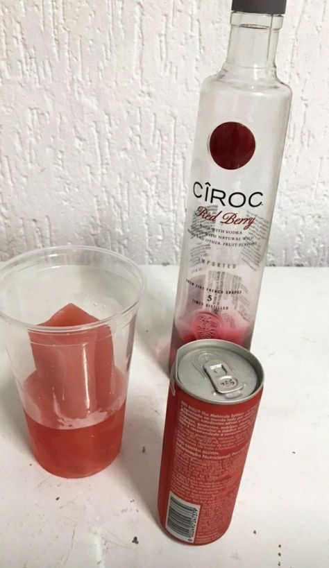 Vodka Fake Story, Ciroc Vodka, Liqueur Drinks, Fake Story, Liqueur, Rose Wine, Vodka, Alcoholic Drinks, Wine