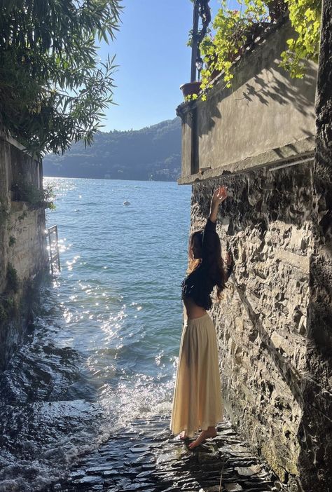 Europe Summer, Italian Summer, Summer Dream, Summer Photos, European Summer, Summer Pictures, Lake Como, Travel Aesthetic, Summer Aesthetic