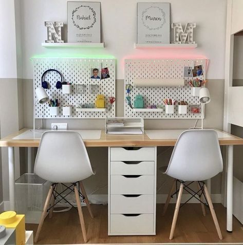 Ikea Kids Desk, Kids Homework Room, Homeschool Room Design, Kids Room Desk, Homework Room, Kids Workspace, Holiday Kitchen Decor, Ikea Kids, Kitchen Decor Ideas