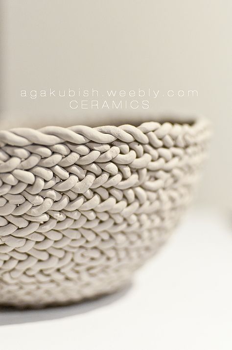 Braided Ceramics, Form Exploration, Fabric Ceramic, Pottery Cafe, Coil Pottery, Pottery Lessons, Coil Pots, Ceramic Texture, Pottery Handbuilding