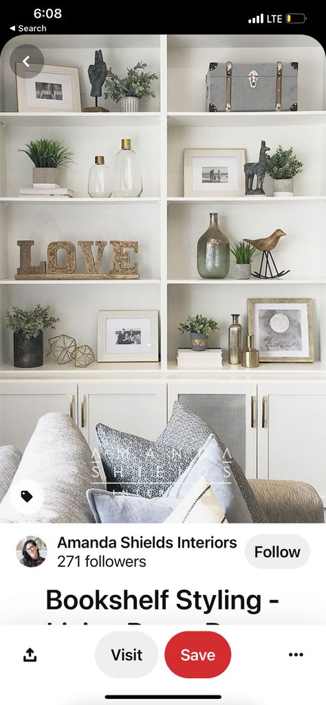 Decorated Shelves, Shelves In Living Room, Bookshelf Styling Living Room, Bookshelves Aesthetic, Book Shelf Decor, Decor Shelves, House Shelves, Farmhouse Style Living Room, Living Room Update