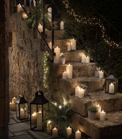 Solar Candles, Staircase Outdoor, Led Garland, Cluster Lights, Solar Fairy Lights, Outdoor Candles, Amazing Pictures, Festoon Lighting, Fairy String Lights