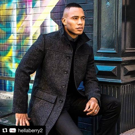 http://EmpireX.Stream #Repost @hellaberry2 with @repostapp #TraiByers looks dapper posing for #ManOfMetropolis. #AndreLyon #EmpireFox #Empire #Hotshot #Hotmen Trai Byers, Boo Boo Kitty, Wardrobe Makeover, Dapper Dudes, Men Closet, Black Actors, Stylish Celebrities, Men Photography, Dapper Style