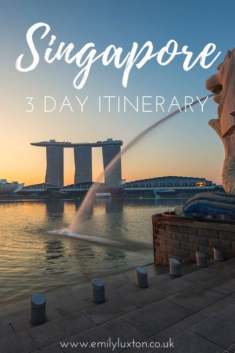 My three day itinerary for exploring Singapore - taking in three very different sides of the country. From the modern, eclectic culture, to the colourful ethnic districts of Singapore, to the lush nature of Pulau Ubin. This is the perfect itinerary to see the best of Singapore in a few days! | #Singapore #SEAsia #Asia #PassionMadePossible #FlyNowegian #travel #singaporetravel #traveltips Singapore Things To Do, Singapore Travel Tips, Singapore Attractions, Singapore Itinerary, Things To Do In Singapore, Visit Singapore, Visit Asia, Travel Destinations Asia, Singapore Travel