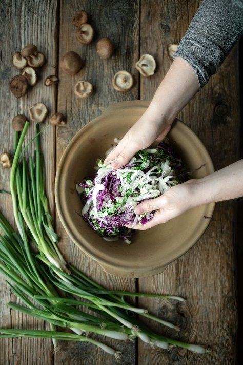 Summer Coleslaw, Living Photography, Wholesome Living, Healthy Sides, Food Display, Food Lifestyle, Slow Life, Slow Food, Spring Recipes