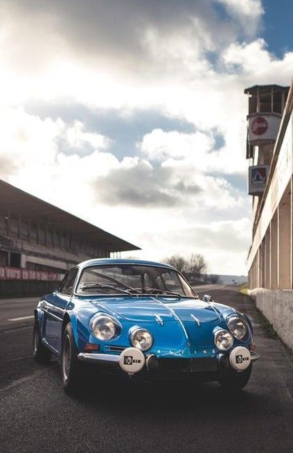 Alpine Car, Renault Sport, Renault Alpine, Classic Car Restoration, Sport Bike, Rally Racing, Bike Photo, Classic Cars Vintage, Rally Car