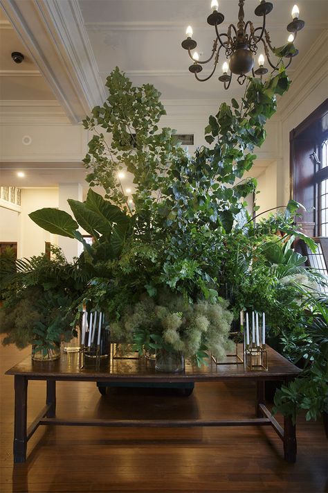 Restaurant Flowers, Hotel Flower Arrangements, Fresh Flower Arrangements, Foliage Arrangements, Hotel Flowers, Lobby Decor, Large Flower Arrangements, Corporate Flowers, Flower Installation