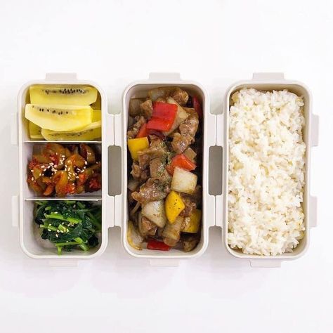 Korean Lunch Box Aesthetic, Bekal Korea, Lunch Box Aesthetic, Chinese Lunch, Korean Lunch Box, Korean Lunch, Kotak Bekal, Box Aesthetic, Lunch Box Ideas