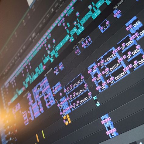 🎬 Timeline close-up 📷 instagr.am/andrasposztos ▶️ avid.com/media-composer #closeup #timeline #postproduction #editor #avidmediacomposer #mediacomposer #avid You Better Work, Do Your Best, Close Up, Instagram Profile, Media, On Instagram, Quick Saves, Instagram, Design