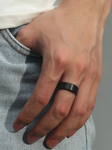 Men Minimalist Ring | SHEIN Men Wearing Rings, Guy Jewelry, Masculine Jewelry, Mens Black Ring, Cool Rings For Men, How To Wear Rings, Mens Fashion Jewelry, Mens Rings Fashion, Minimalist Accessories