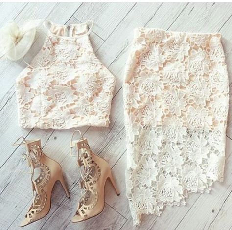 White Clothing Organization Ideas, Lacy Outfits, Organization Ideas Closet, Clothing Organization, Ideas Closet, Elegante Casual, Girls Love, Hoco Dresses, Teen Fashion Outfits