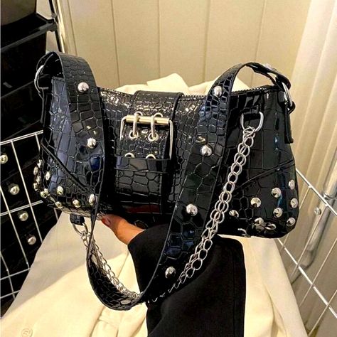 -Faux Crocodile Pu Leather Strap Is On The Thinner Side Beautiful Tote Bag Or Shoulder Bag Motorcycle Bag, Zip Purse, Girls Handbags, Fancy Bags, Baguette Bag, Unique Bags, Girls Rock, Chain Shoulder Bag, Bag Bag