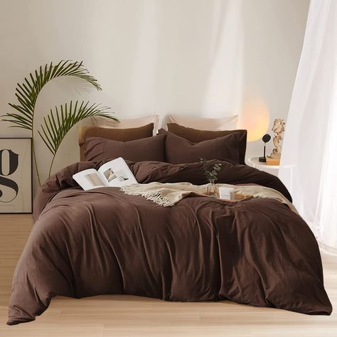 PRICES MAY VARY. 【High Quality】 Made with COTTON, so this comforter is very soft, comfortable, yet durable. Filled with whole-piece superior microfiber to make every corner of the quilt warm. 【3Pcs Comforter Sets Queen】 1 x queen comforter (90" x 90") + 2 x standard pillowcases (20" x 26"). 【Boasts Dreamy Hues & A Cozy Vibe】 Warmly subtle colors on velvety smooth fabric welcome you to lounge or sleep blissfully.Healthy, safe dyes are used in every product.This plain brown quilt is soft and comfo Red Comforter Sets, Brown Comforter Sets, Red Bedding Sets, Comforters Teen, Brown Comforter, Red Comforter, Brown Bed, Bed Comforter Sets, Mocha Coffee