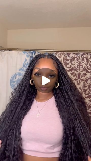 Lockbraids on Instagram: "Lazy girl hack,Fast and easy loc install ❤️😍

#crochetlocs #protectivestyles #lockbraids #dreadlocks #boholocs #locbraids #crochet #blackgirlmagic #fauxlocs #lazygirlhairstyles #vacationhair #dreadlocs #braidstutorial #hairtutorial #crochethairstyles" False Locs, Lazy Girl Hairstyles, Boho Locs, Vacation Hairstyles, Lazy Girl, Girl Tips, Faux Locs, Crochet Hair Styles, Protective Styles