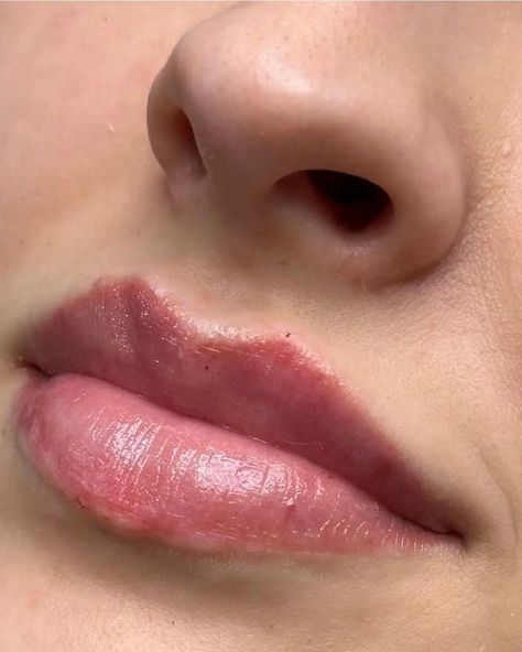 Lips Pic, Face Parts, Lips Photo, Beauty Hacks Lips, Nose Piercing Hoop, Cars Bmw, Sweet Lips, Beauty Smile, Lip Beauty