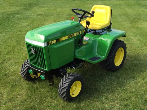 John Deere 318, Lawn Tractors, Compact Tractors, Antique Tractors, Lawn Equipment, Garden Tractor, John Deere Tractors, Lawn Tractor, Riding Lawnmower