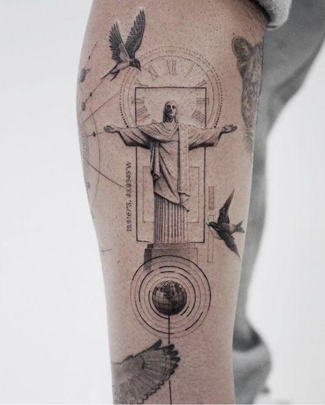 Art Inspired Tattoos, Astronaut Tattoo, Realistic Tattoo Sleeve, Statue Tattoo, Circle Tattoos, Men Tattoos Arm Sleeve, Leo Tattoos, Tattoo Inspiration Men, Clever Tattoos