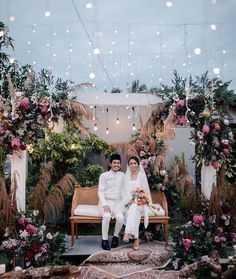 Muslim Wedding Photos, Nikah Decor, Wedding Archway, Muslimah Wedding, Romantic Outdoor Wedding, Garden Wedding Reception, Wedding Stage Design, Malay Wedding, Dream Wedding Decorations