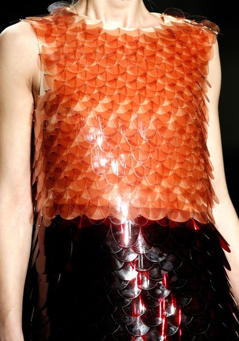 Prada A/W 11 Prada Couture, Sea Inspired Fashion, Zsazsa Bellagio, Creative Textiles, Sequin Embellishment, Scale Fabric, Random Fashion, Garment Details, Fish Scale