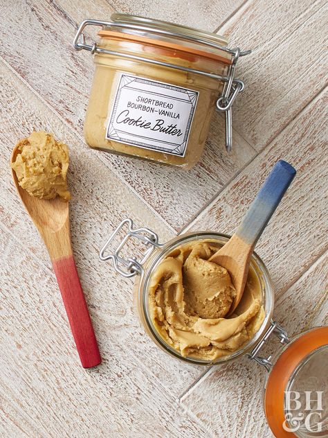 Christmas Gift Exchange Party, Homemade Cookie Butter, Homemade Cookie, Diy Food Gifts, Homemade Fathers Day Gifts, Homemade Food Gifts, Easy Diy Christmas Gifts, Christmas Gifts To Make, Christmas Gift Exchange